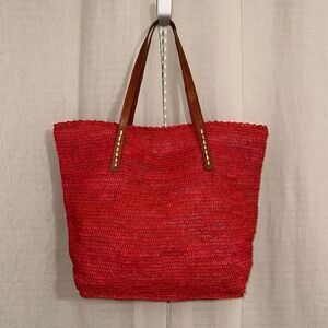 Mar Y Sol Coral Portland Crocheted Raffia Carryall Tote Genuine Leather Handle